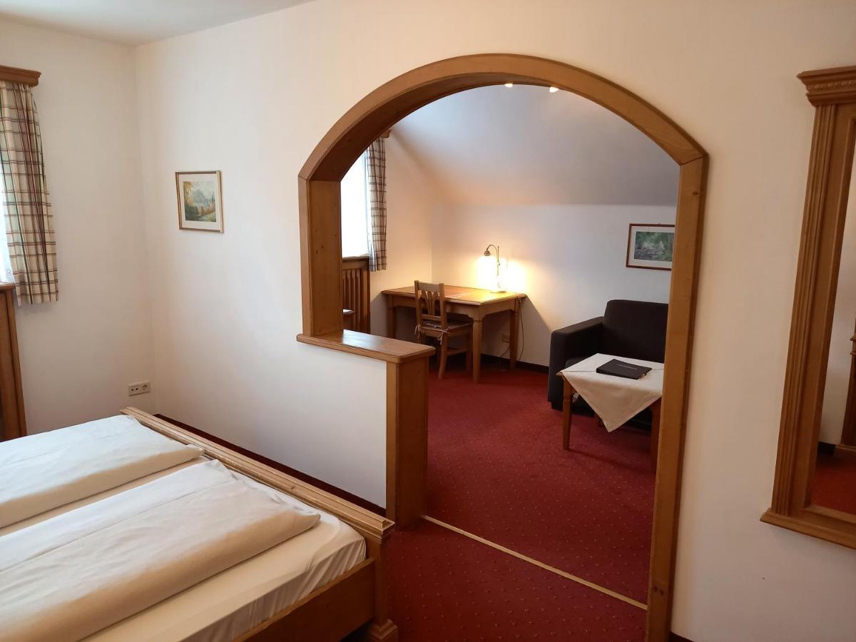 Hotel Gasthof Stranachwirt Санкт-Михель  Экстерьер фото