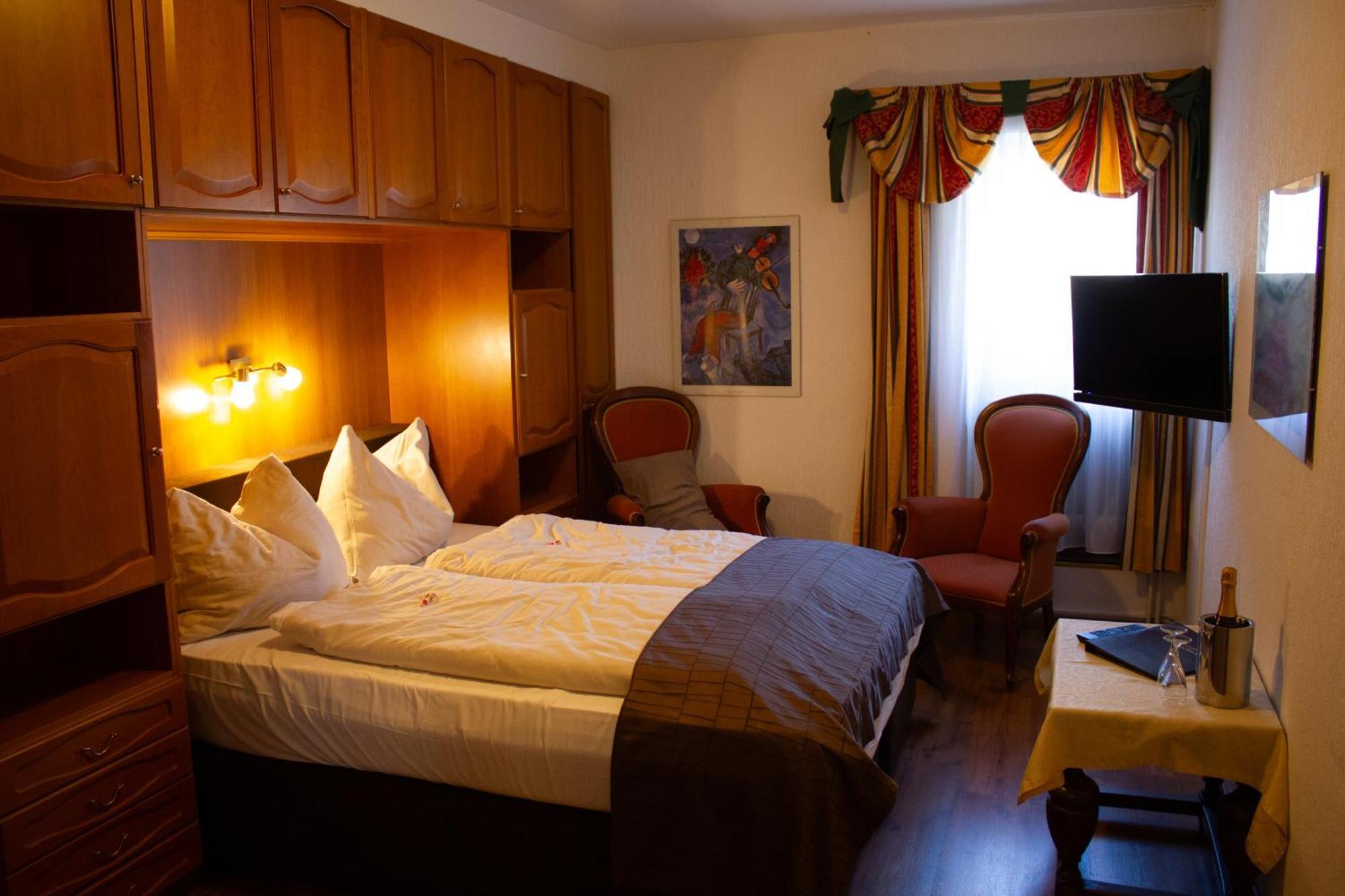 Hotel Gasthof Stranachwirt Санкт-Михель  Экстерьер фото