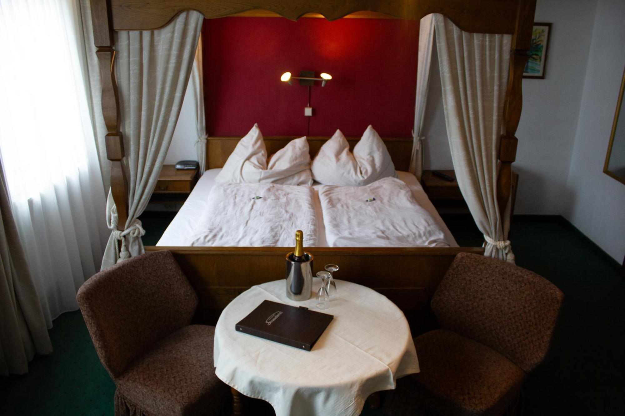 Hotel Gasthof Stranachwirt Санкт-Михель  Экстерьер фото