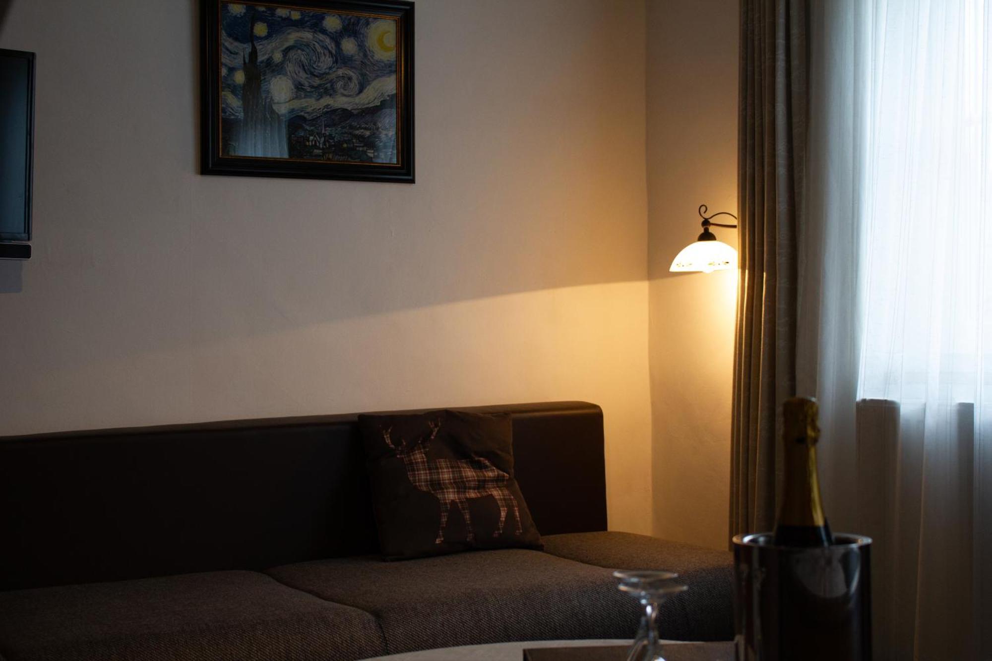 Hotel Gasthof Stranachwirt Санкт-Михель  Экстерьер фото