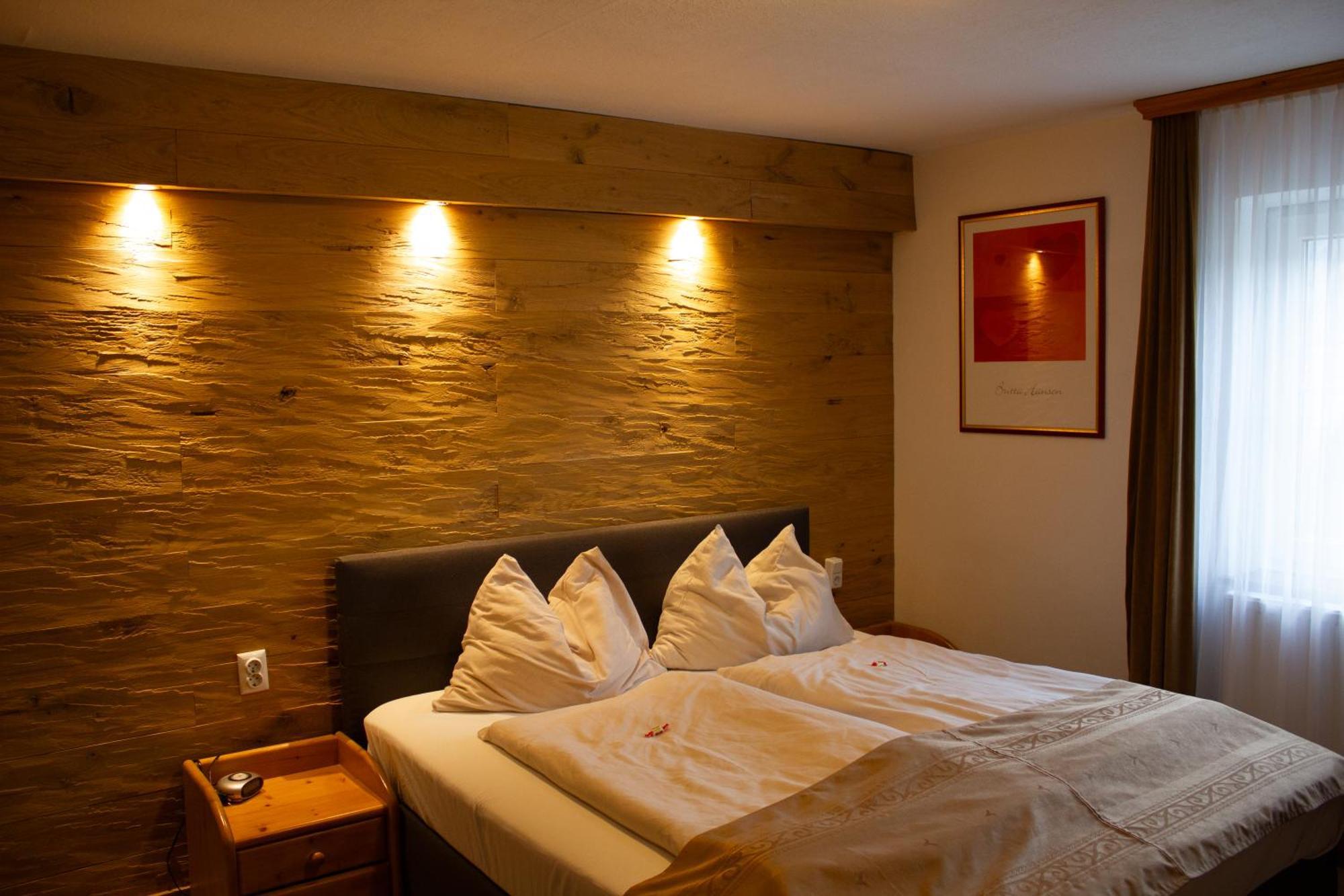 Hotel Gasthof Stranachwirt Санкт-Михель  Экстерьер фото