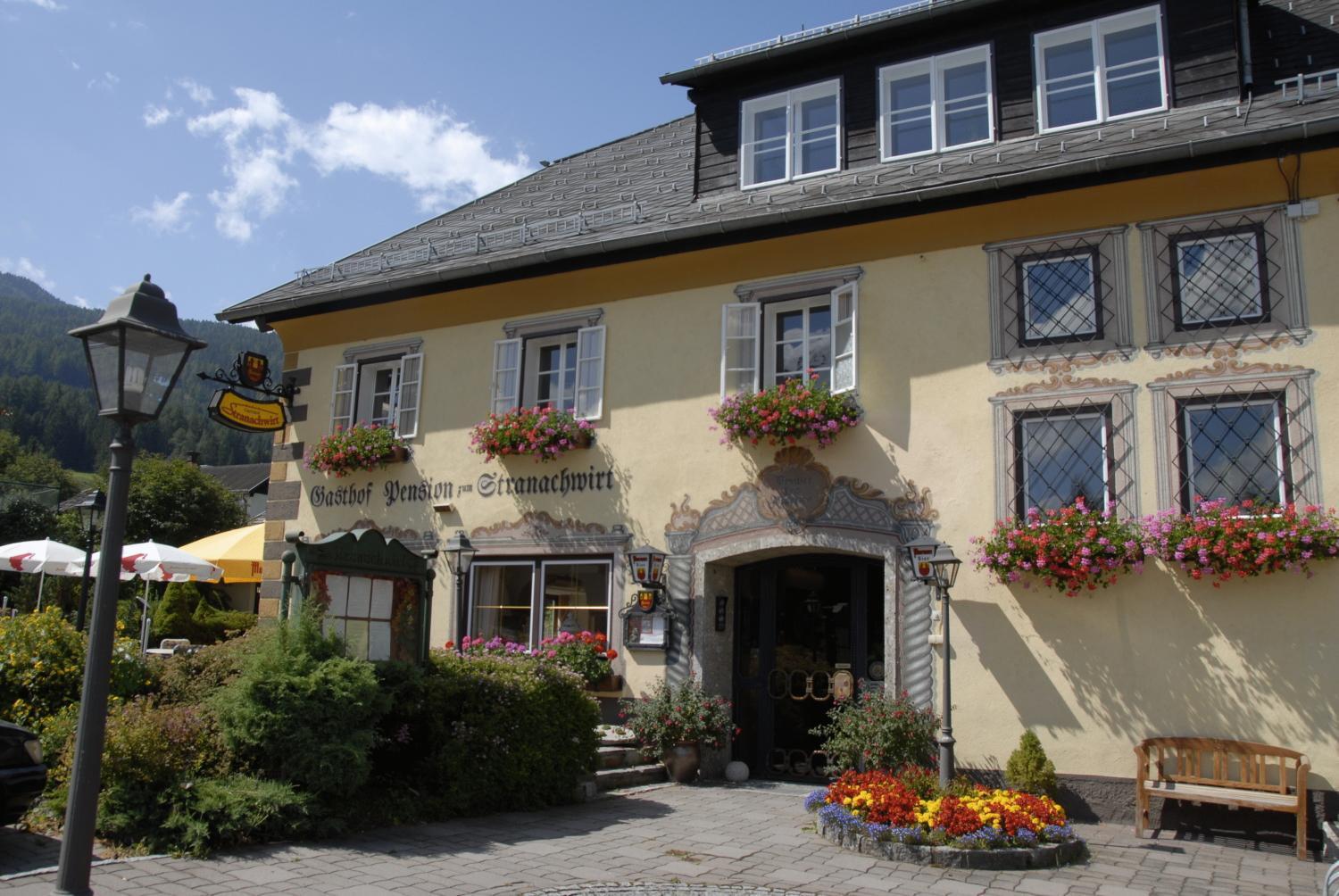 Hotel Gasthof Stranachwirt Санкт-Михель  Экстерьер фото